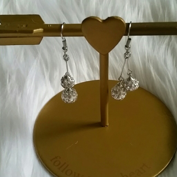 Jewelry - CLEARANCE JEWELRY ( BUY 3 GET 1 FREE ) Jewelry - CLEARANCE JEWELRY ( BUY 3 GET 1 FREE )